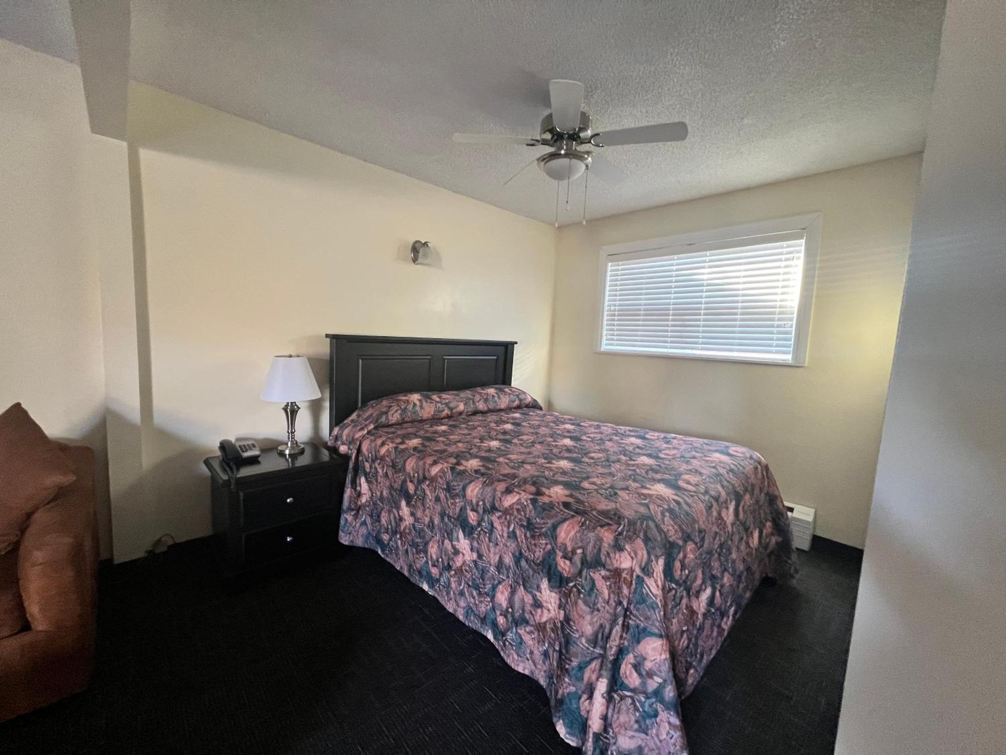 פורט אלברני Redford Motel מראה חיצוני תמונה